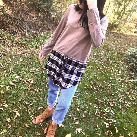 𝅺🍭NWT Annabelle Tan/Brown Blouse with Plaid Bottom - Picture 1 of 10